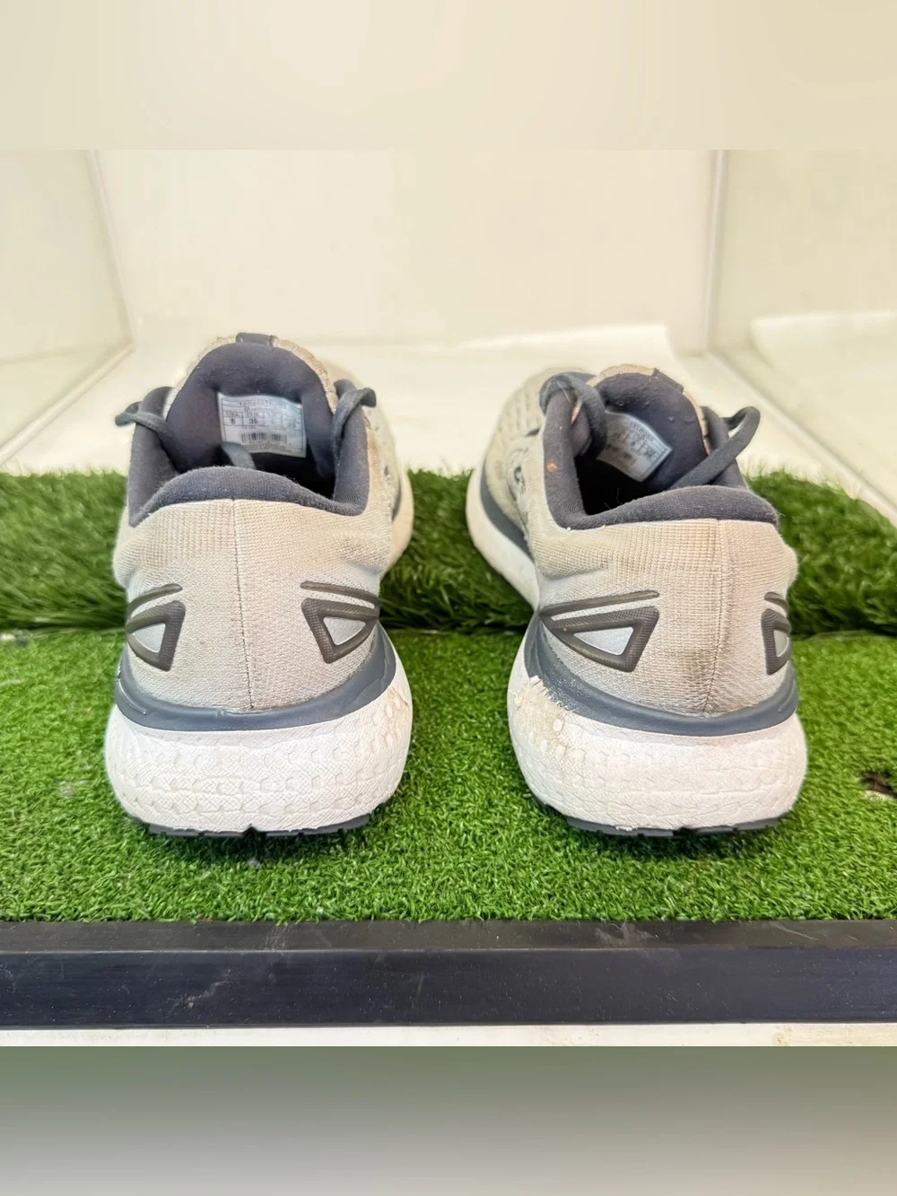 Brooks Womens Glycerin 19 1203431B085 Gray Running Shoes Sneakers Size 8